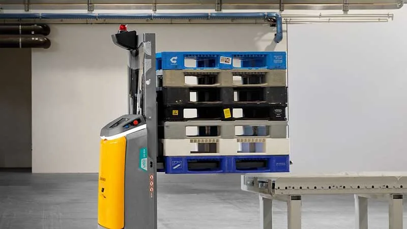 Jungheinrich Launches EAC 212a Autonomous Mobile Robot
